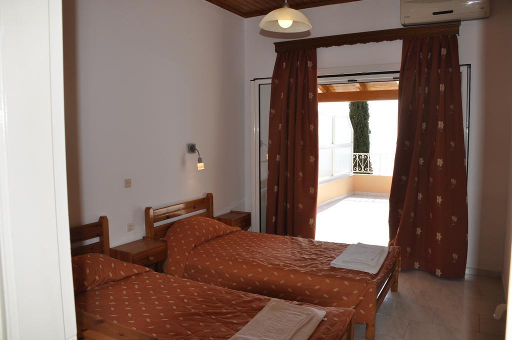 Stella'S Apartments Agios Gordios  Eksteriør billede