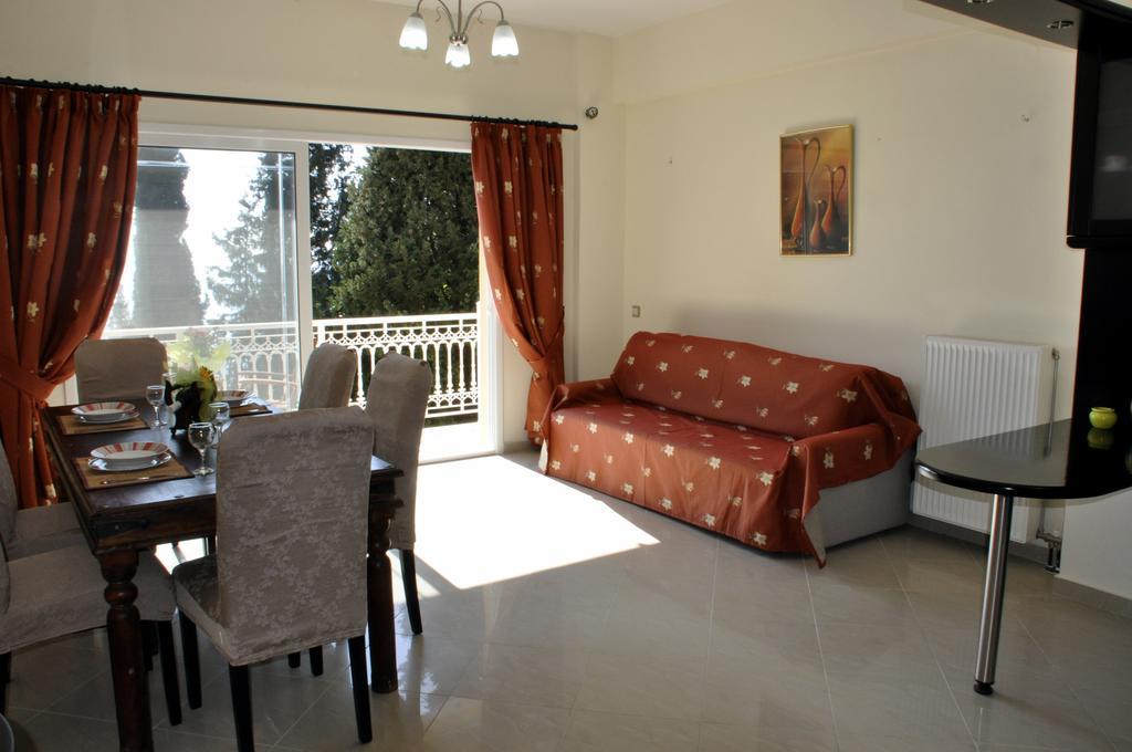 Stella'S Apartments Agios Gordios  Eksteriør billede